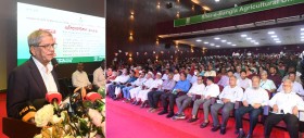 শুধু চাকরি নয়, কৃষিভিত্তিক শিল্প গড়ে তুলতে হবে: শেকৃবির নবীনদের....স্থানীয় সরকার মন্ত্রী